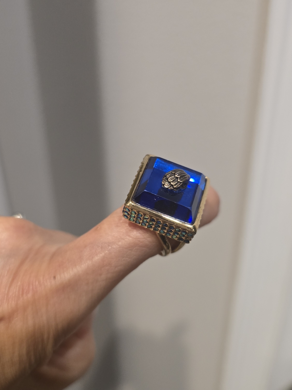 Gold Kurt Geiger Size 6 Ring with Deep Blue Stone and Accent Stones